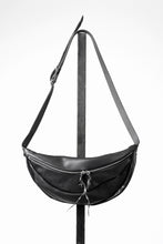 画像をギャラリービューアに読み込む, m.a+ medium slice belt bag / BY202 / CU1.0 (BLACK)