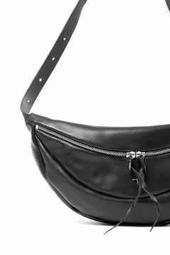 画像をギャラリービューアに読み込む, m.a+ medium slice belt bag / BY202 / CU1.0 (BLACK)