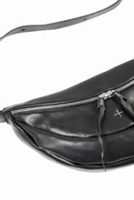 画像をギャラリービューアに読み込む, m.a+ medium slice belt bag / BY202 / CU1.0 (BLACK)