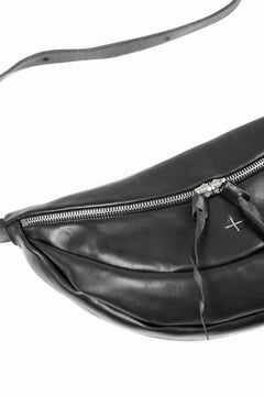 画像をギャラリービューアに読み込む, m.a+ medium slice belt bag / BY202 / CU1.0 (BLACK)