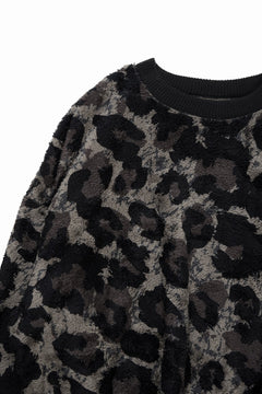 画像をギャラリービューアに読み込む, beauty : beast LARGE LEOPARD FLEECE PULLOVER (DARK LEOPARD)