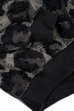 画像をギャラリービューアに読み込む, beauty : beast LARGE LEOPARD FLEECE PULLOVER (DARK LEOPARD)