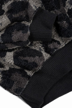 画像をギャラリービューアに読み込む, beauty : beast LARGE LEOPARD FLEECE PULLOVER (DARK LEOPARD)