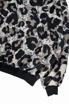 画像をギャラリービューアに読み込む, beauty : beast LARGE LEOPARD FLEECE PULLOVER (LIGHT LEOPARD)