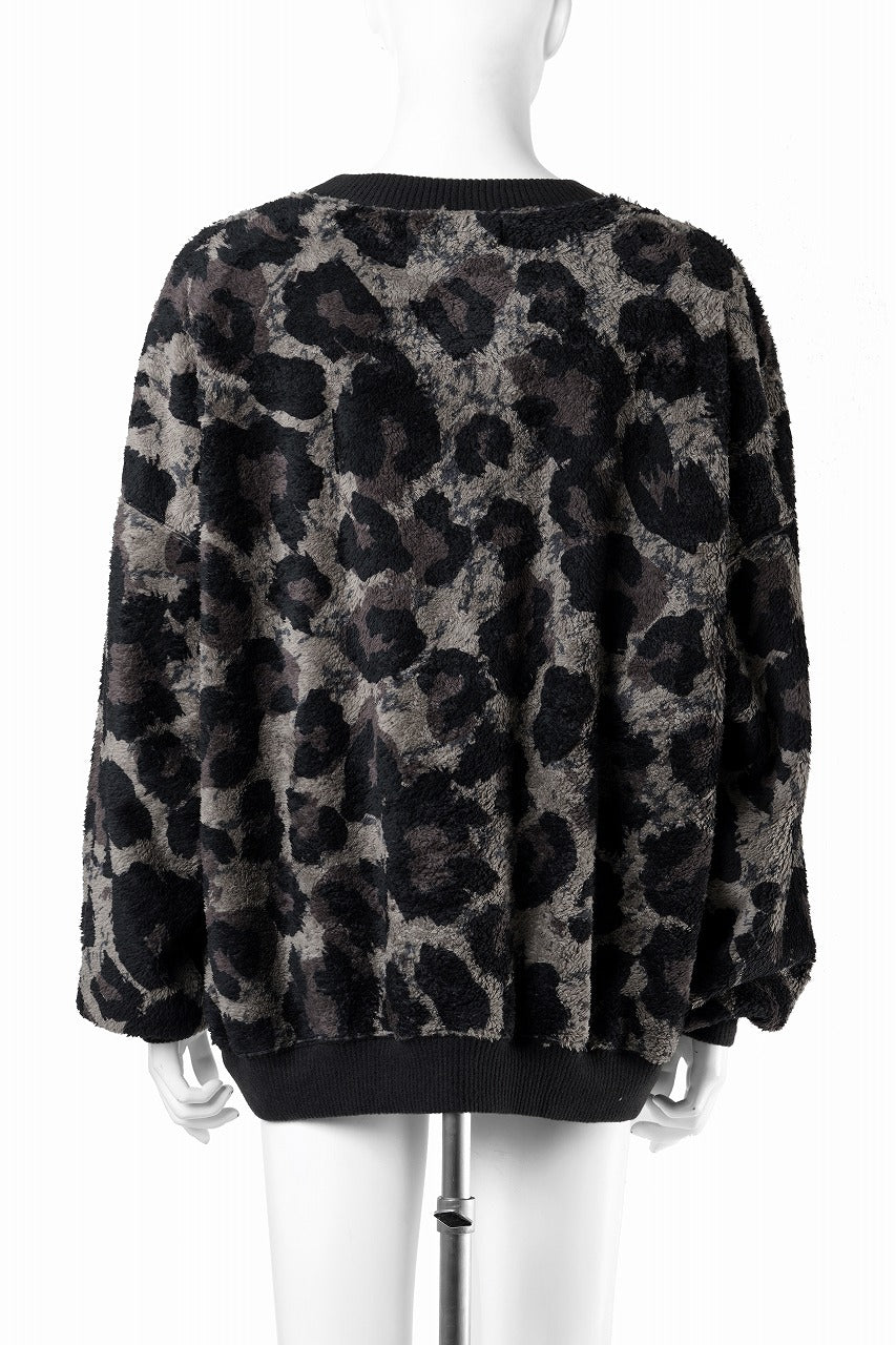 beauty : beast LARGE LEOPARD FLEECE PULLOVER (DARK LEOPARD)