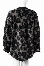 画像をギャラリービューアに読み込む, beauty : beast LARGE LEOPARD FLEECE CARDIGAN (DARK LEOPARD)
