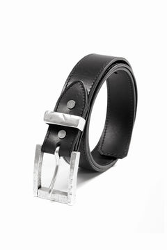 Load image into Gallery viewer, ISAMU KATAYAMA BACKLASH PIN-BELT 35mm / OBJECT DYED DOUBLE SHOULDER LEATHER (BLACK)