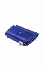 Load image into Gallery viewer, ISAMU KATAYAMA BACKLASH &quot;Vitello Lucido&quot; TINY WALLET / GUIDI CALF WHITE TANNING (BLACK)