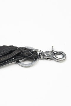 Load image into Gallery viewer, ISAMU KATAYAMA BACKLASH FRINGE KEY HOLDER / DEERSKIN (BLACK)