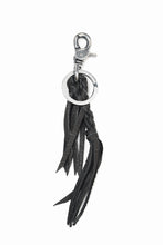 Load image into Gallery viewer, ISAMU KATAYAMA BACKLASH FRINGE KEY HOLDER / DEERSKIN (BLACK)