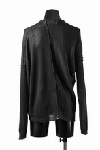 Load image into Gallery viewer, ISABEL BENENATO Linen Crew-Neck Sweater (BLACK)