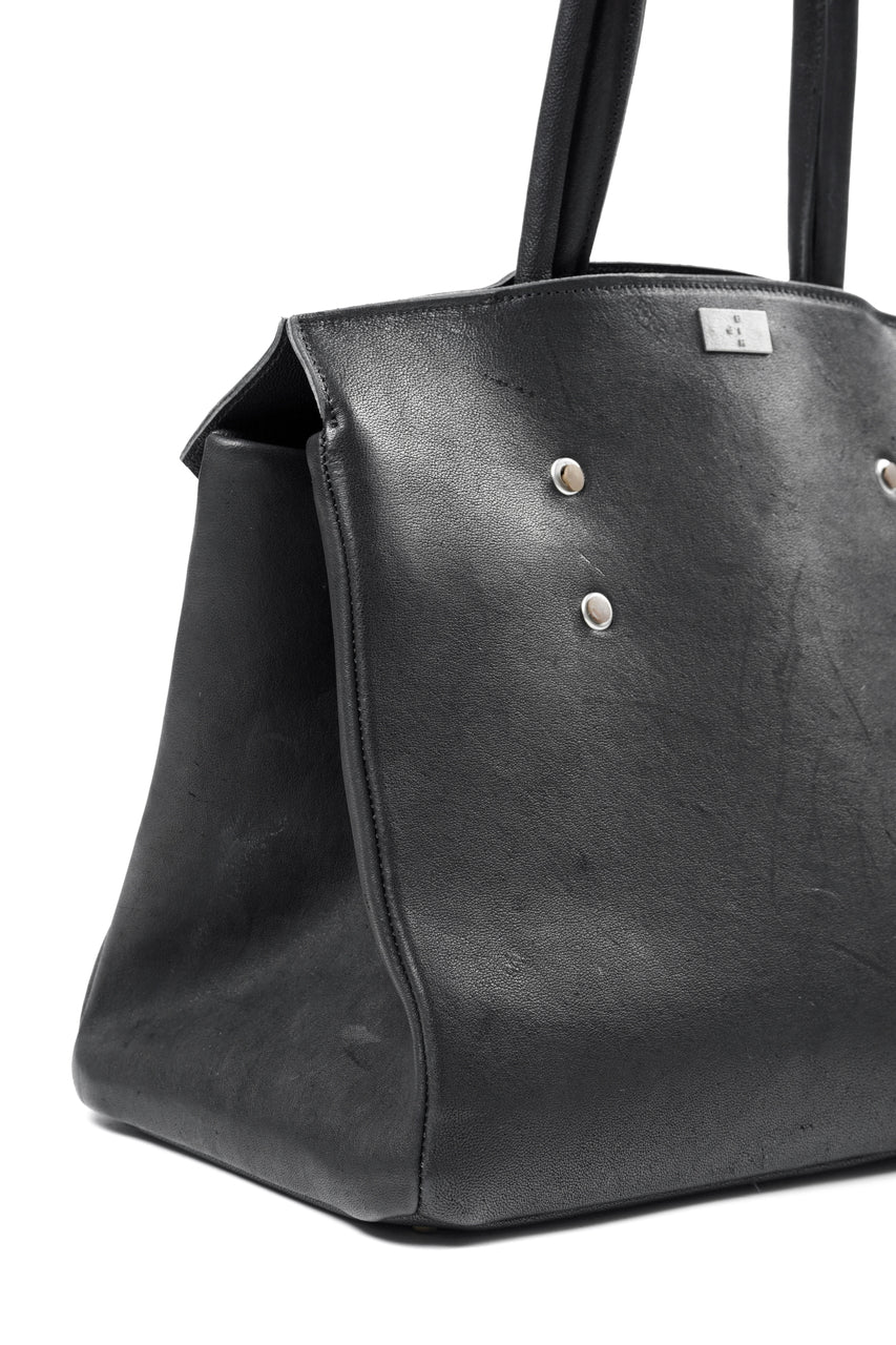 Load image into Gallery viewer, ierib exclusive TYPE-Ⅱ Bark Bag 35 / Natural Camel Leather (BLACK #A)
