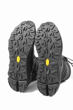 Load image into Gallery viewer, ISAMU KATAYAMA BACKLASH JAPAN SHOULDER GARMENT-DYED COMBAT SNEAKER BOOTS / Vibram® MEGAGRIP (BLACK)