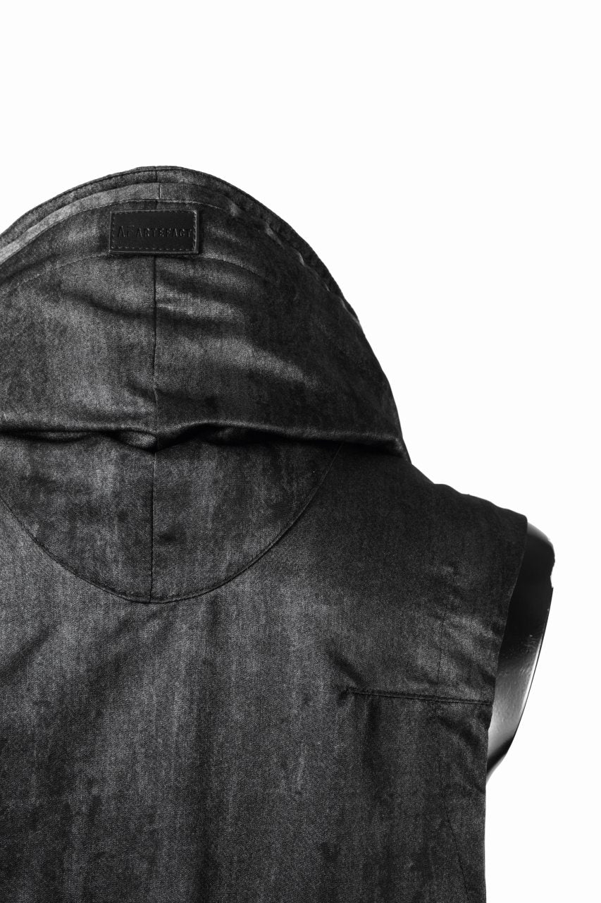 Load image into Gallery viewer, A.F ARTEFACT CROSS ZIP VEST / UNEVEN TEXTURE (BLACK)