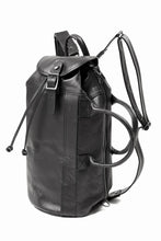 Load image into Gallery viewer, ISAMU KATAYAMA BACKLASH JAPAN HORSE CRACKING VINTAGE 4WAY BONSAC (BLACK)