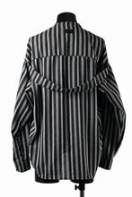 Load image into Gallery viewer, A.F ARTEFACT STAND COLLAR SHIRT / VERTICAL STRIPE (BLACK x LIGHT GREY)