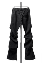 画像をギャラリービューアに読み込む, A.F ARTEFACT TUCK SLIM BAGGY PANTS / HI-STRETCH DENIM (BLACK)