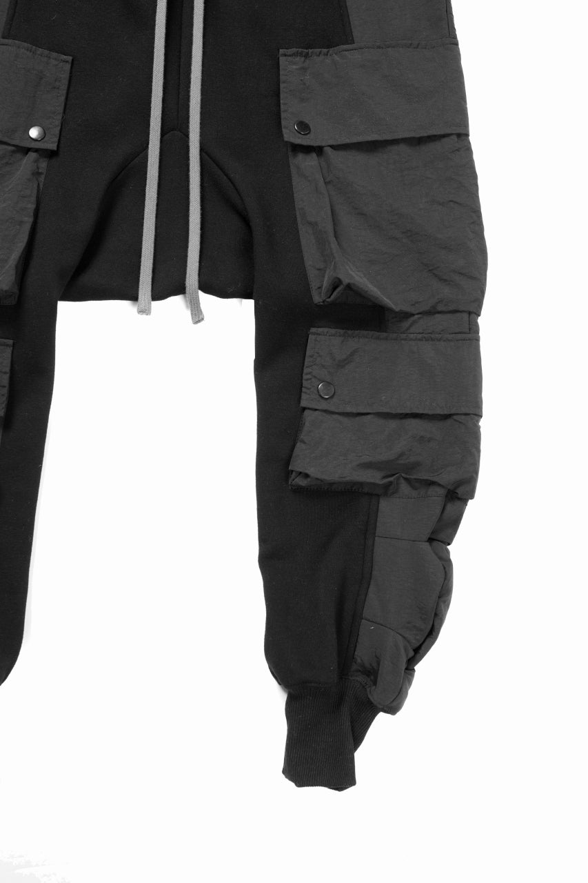 タグ付きA.F ARTEFACT MILITARY SARROUEL PANTS A.F ARTEFACT BOMBER HEAT BELTED SARROUEL CARGO PANTS (BLACK)の商品