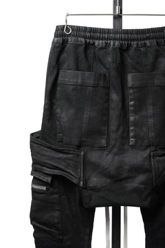 画像をギャラリービューアに読み込む, A.F ARTEFACT COATING CARGO SAROUEL SKINNY PANTS / HI-STRETCH DENIM (BLACK)