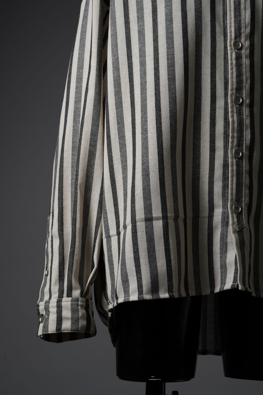 Load image into Gallery viewer, A.F ARTEFACT STAND COLLAR SHIRT / VERTICAL STRIPE (CREAM x LIGHT GREY)