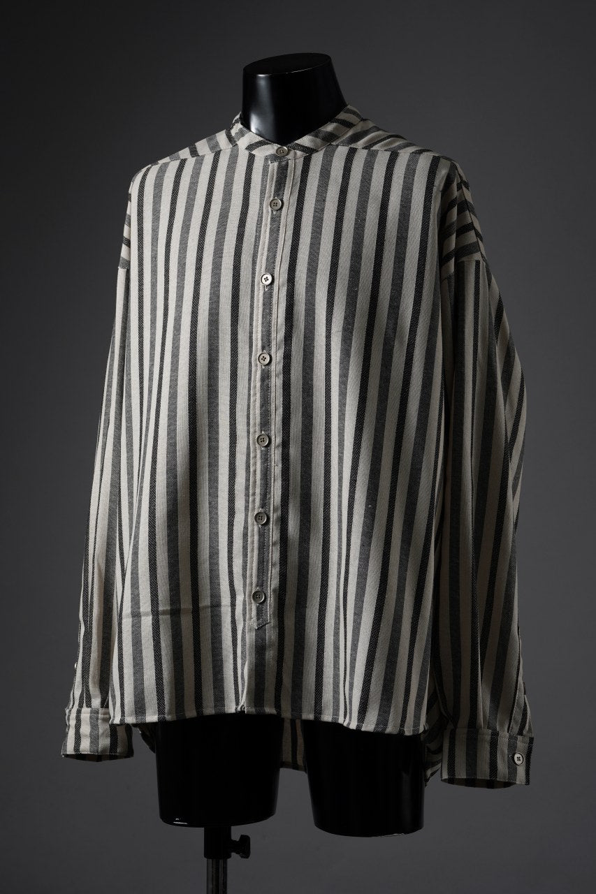 Load image into Gallery viewer, A.F ARTEFACT STAND COLLAR SHIRT / VERTICAL STRIPE (CREAM x LIGHT GREY)