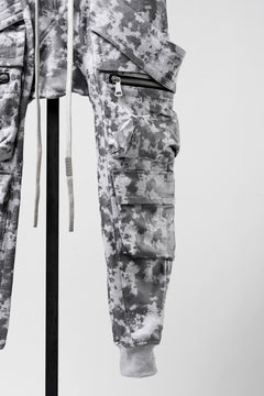 Load image into Gallery viewer, A.F ARTEFACT BELT CARGO SARROUEL JOGGER / MOTTLED COATED SWEAT (LIGHT GREY)