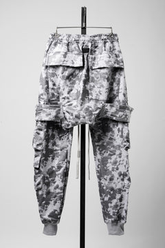 Load image into Gallery viewer, A.F ARTEFACT BELT CARGO SARROUEL JOGGER / MOTTLED COATED SWEAT (LIGHT GREY)