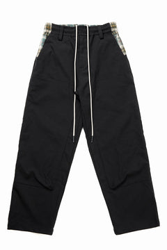 Load image into Gallery viewer, 【SAMPLE SALE】A.F ARTEFACT DOUBLE KNEE PAINTER PANTS / COMBI FABRICS (BLACK)