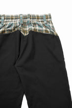 Load image into Gallery viewer, 【SAMPLE SALE】A.F ARTEFACT DOUBLE KNEE PAINTER PANTS / COMBI FABRICS (BLACK)