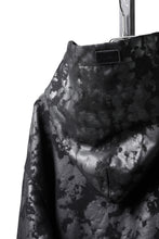 Load image into Gallery viewer, A.F ARTEFACT CARGO HOODIE PULLOVER / MOTTLED COATED SWEAT (BLACK)