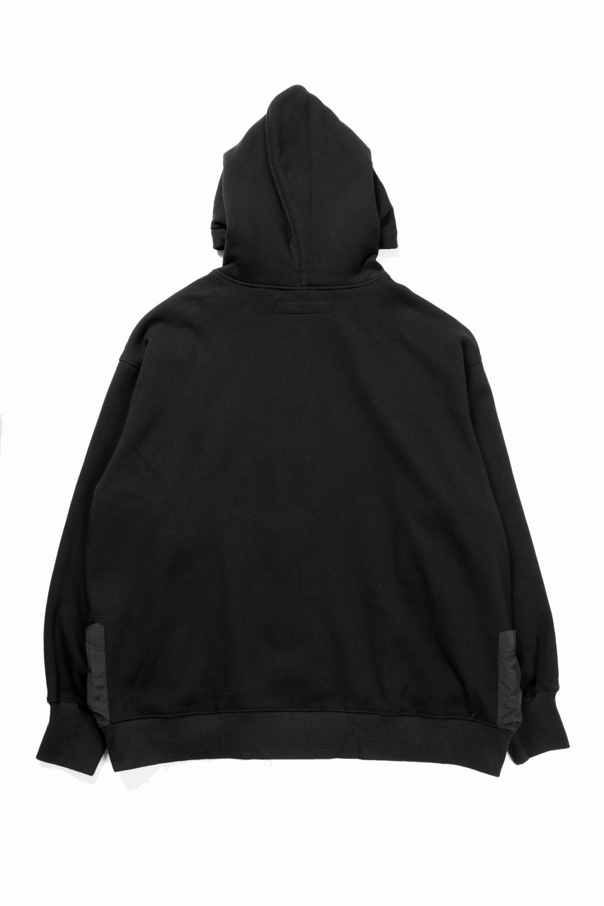 SAMPLE SALE】A.F ARTEFACT BOMBER HEAT® MILITARY HOODIE (BLACK)の