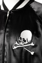 Load image into Gallery viewer, MASTERMIND WORLD x BETTY BOOP™︎ SOUVENIR JACKET (MONOCHROME)