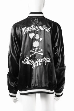 Load image into Gallery viewer, MASTERMIND WORLD x BETTY BOOP™︎ SOUVENIR JACKET (MONOCHROME)