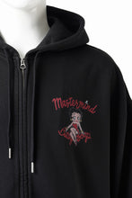 画像をギャラリービューアに読み込む, MASTERMIND WORLD x BETTY BOOP™︎ ZIP UP HOODIE / BOXY FIT (MULTI COLOR)