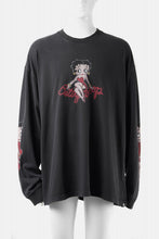 画像をギャラリービューアに読み込む, MASTERMIND WORLD x BETTY BOOP™︎ DAMAGED L/S TEE / BOXY FIT (MULTI COLOR)