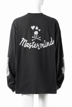画像をギャラリービューアに読み込む, MASTERMIND WORLD x BETTY BOOP™︎ DAMAGED L/S TEE / BOXY FIT (MONOCHROME)