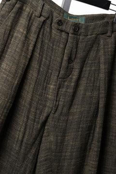 画像をギャラリービューアに読み込む, Aleksandr Manamis exclusive HECTOR ROUGH WINTER PANT (BROWN/GREY)
