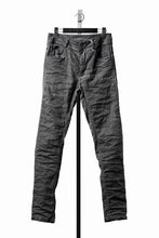 画像をギャラリービューアに読み込む, daub REGULAR FIT JEANS / METALLIC STRETCH COTTON (COLD DYED GREY)