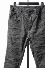 画像をギャラリービューアに読み込む, daub REGULAR FIT JEANS / METALLIC STRETCH COTTON (COLD DYED GREY)