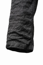 画像をギャラリービューアに読み込む, daub REGULAR FIT JEANS / METALLIC STRETCH COTTON (COLD DYED GREY)