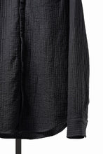 Load image into Gallery viewer, daub ZIP-UP SHIRT / QUILTING FABRIC (BLACK)