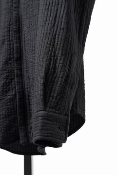 Load image into Gallery viewer, daub ZIP-UP SHIRT / QUILTING FABRIC (BLACK)