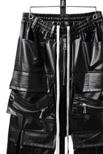 Load image into Gallery viewer, A.F ARTEFACT CARGO SAROUEL EASY PANTS / LUSTROUS COATED WOVEN (BLACK)