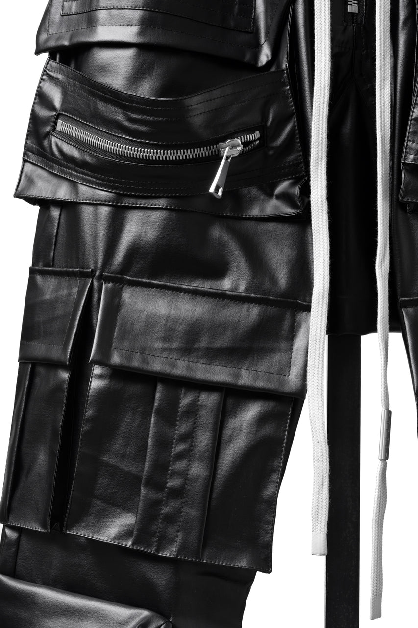 Load image into Gallery viewer, A.F ARTEFACT CARGO SAROUEL EASY PANTS / LUSTROUS COATED WOVEN (BLACK)