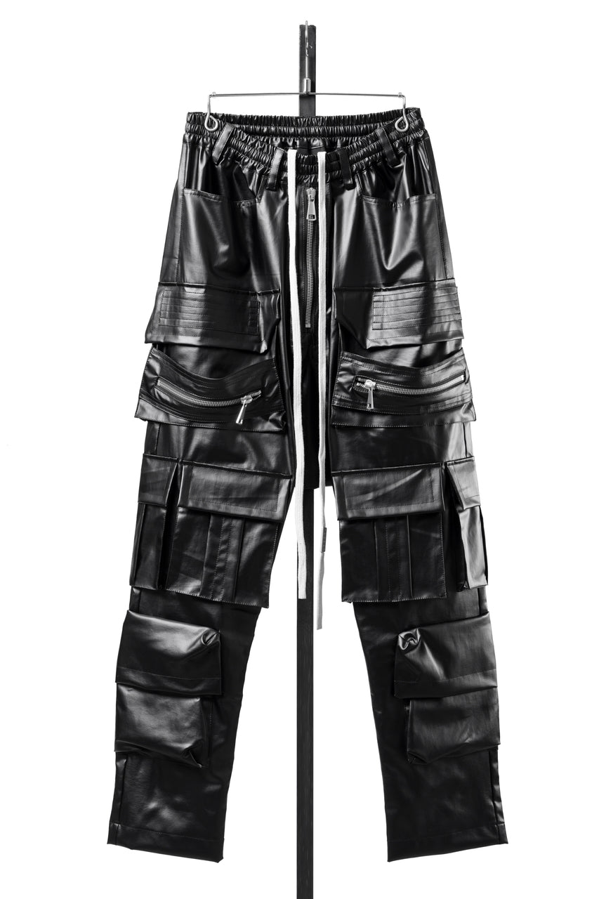 Load image into Gallery viewer, A.F ARTEFACT CARGO SAROUEL EASY PANTS / LUSTROUS COATED WOVEN (BLACK)