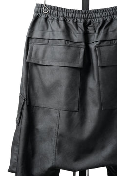 Load image into Gallery viewer, A.F ARTEFACT LOWCROTCH TACTICAL JOGGERS / VEGAN LEATHER (SMOKE BLACK)