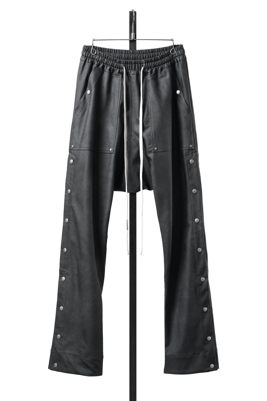 Load image into Gallery viewer, A.F ARTEFACT SAROUEL FLARE PANTS / VEGAN LEATHER (SMOKE BLACK)