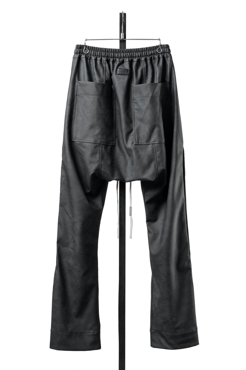 Load image into Gallery viewer, A.F ARTEFACT SAROUEL FLARE PANTS / VEGAN LEATHER (SMOKE BLACK)