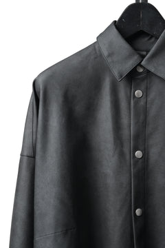 Load image into Gallery viewer, A.F ARTEFACT COCOON SHIRTS / VEGAN LEATHER (SMOKE BLACK)