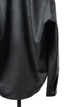 Load image into Gallery viewer, A.F ARTEFACT COCOON SHIRTS / VEGAN LEATHER (SMOKE BLACK)